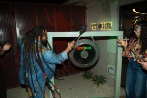 O Tuff Gong Studios foi oficialmente reinaugurado da Família Marley.